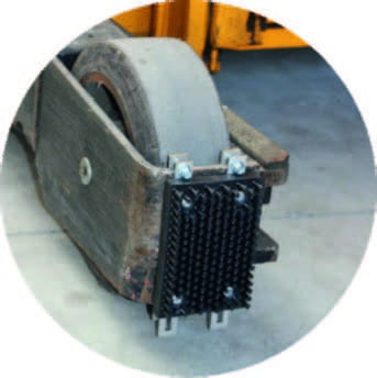 Przejdź do produktu Ochraniacz kół (Reach Truck)